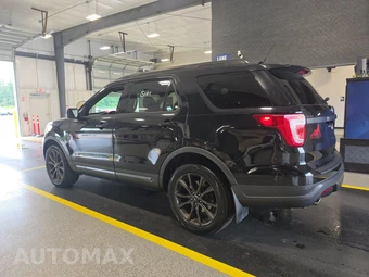 2019 Ford Explorer XLT – miniatura 6
