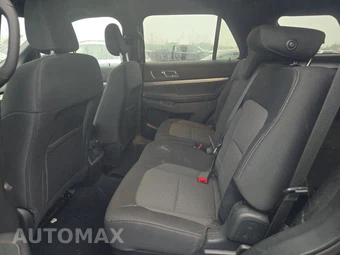 2019 Ford Explorer XLT – miniatura 13