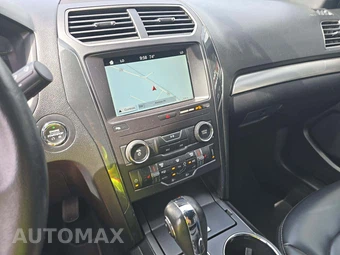 2019 Ford Explorer XLT – miniatura 10