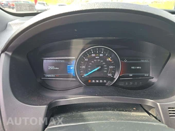 2019 Ford Explorer XLT – miniatura 9