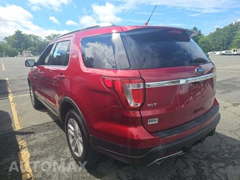 2019 Ford Explorer XLT - miniatura 2