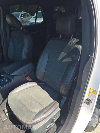 2019 Ford Explorer XLT - miniatura 6