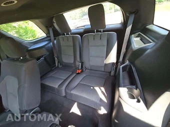 2019 Ford Explorer XLT - miniatura 14