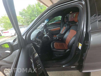 2019 Ford Explorer XLT - miniatura 6