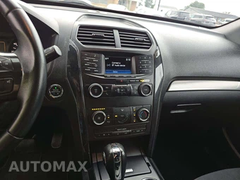 2019 Ford Explorer XLT - miniatura 10