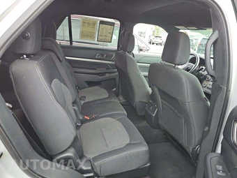 2019 Ford Explorer XLT - miniatura 17