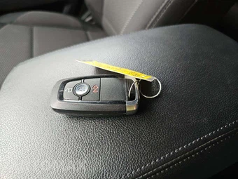 2019 Ford Explorer XLT - miniatura 8
