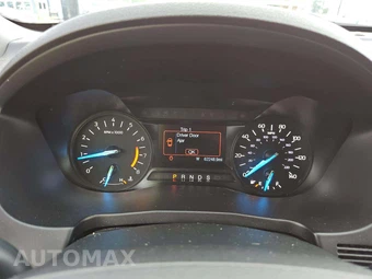 2019 Ford Explorer XLT - miniatura 9