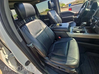 2019 Ford F-150 Lariat Crew Cab Medium Bed - miniatura 18