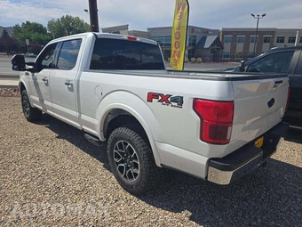 2019 Ford F-150 Lariat Crew Cab Medium Bed - miniatura 2
