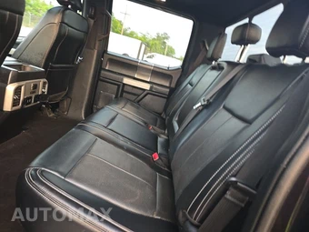 2019 Ford F-150 Lariat Crew Cab Medium Bed - miniatura 13