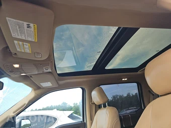 2019 Ford F-150 Lariat Crew Cab Short Bed - miniatura 17