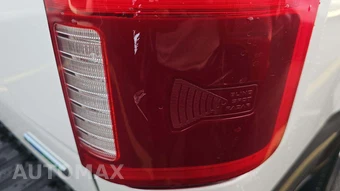 2019 Ford F-150 Lariat Crew Cab Short Bed - miniatura 37