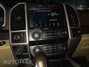 2019 Ford F-150 Lariat Crew Cab Short Bed - miniatura 11