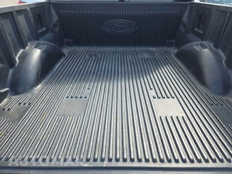 2019 Ford F-150 Lariat Crew Cab Short Bed - miniatura 16