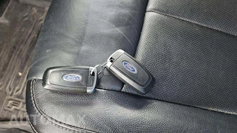 2019 Ford F-150 Lariat Crew Cab Short Bed - miniatura 20