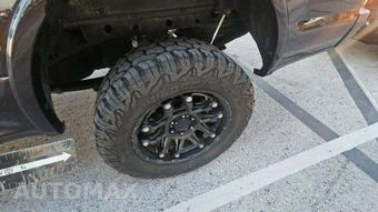 2019 Ford F-150 Lariat Crew Cab Short Bed - miniatura 29