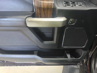2019 Ford F-150 Lariat Crew Cab Short Bed - miniatura 9
