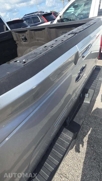 2019 Ford F-150 Lariat Crew Cab Short Bed - miniatura 20
