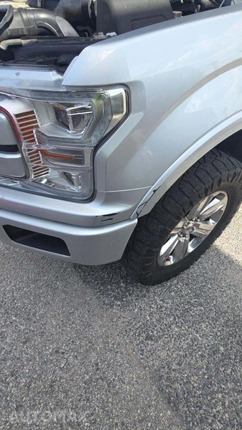 2019 Ford F-150 Lariat Crew Cab Short Bed - miniatura 22