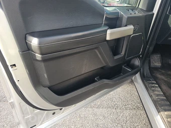 2019 Ford F-150 Lariat Crew Cab Short Bed - miniatura 9