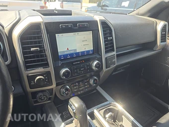 2019 Ford F-150 Lariat Crew Cab Short Bed - miniatura 11
