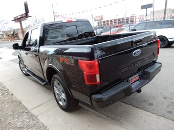 2019 Ford F-150 Lariat Crew Cab Short Bed - miniatura 7