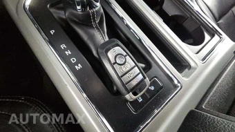2019 Ford F-150 Lariat Crew Cab Short Bed - miniatura 21