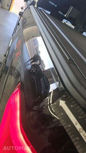 2019 Ford F-150 Lariat Crew Cab Short Bed - miniatura 30