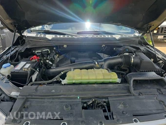 2019 Ford F-150 Lariat Crew Cab Short Bed - miniatura 12