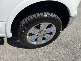 2019 Ford F-150 Lariat Crew Cab Short Bed - miniatura 13