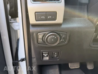 2019 Ford F-150 Lariat Crew Cab Short Bed - miniatura 33