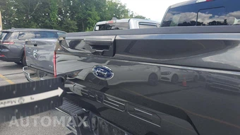 2019 Ford F-150 Lariat Crew Cab Short Bed - miniatura 23