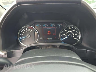 2019 Ford F-150 Lariat Crew Cab Short Bed - miniatura 9