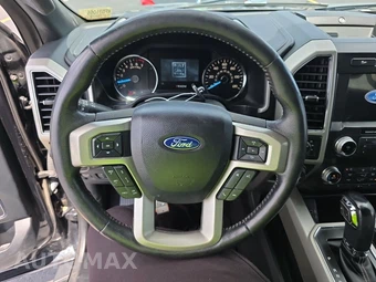 2019 Ford F-150 Lariat Crew Cab Short Bed - miniatura 10