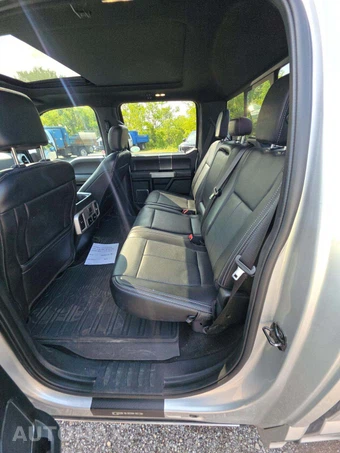 2019 Ford F-150 Lariat Crew Cab Short Bed - miniatura 10