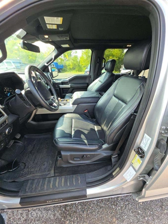 2019 Ford F-150 Lariat Crew Cab Short Bed - miniatura 3