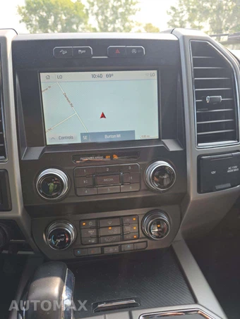 2019 Ford F-150 Lariat Crew Cab Short Bed - miniatura 7