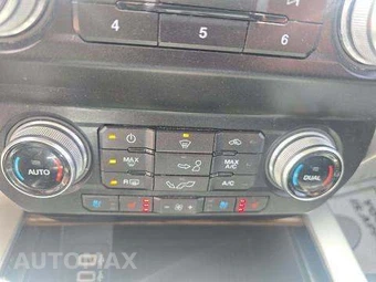 2019 Ford F-150 Lariat Crew Cab Short Bed - miniatura 35