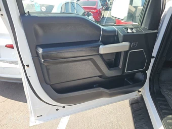 2019 Ford F-150 Lariat Crew Cab Short Bed - miniatura 9