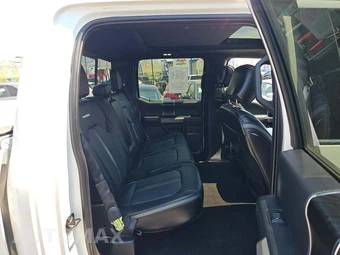 2019 Ford F-150 Platinum Crew Cab Medium Bed - miniatura 16