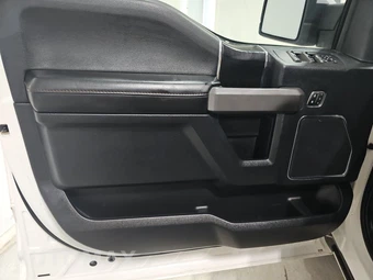2019 Ford F-150 Platinum Crew Cab Short Bed - miniatura 9