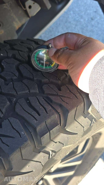 2019 Ford F-150 Raptor Crew Cab Short Bed - miniatura 25