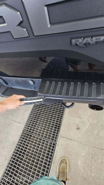 2019 Ford F-150 Raptor Crew Cab Short Bed - miniatura 21
