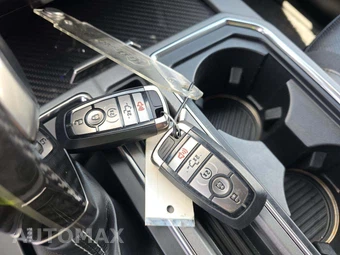 2019 Ford F-150 Raptor Crew Cab Short Bed - miniatura 5