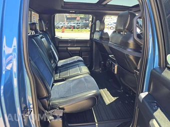 2019 Ford F-150 Raptor Crew Cab Short Bed - miniatura 16