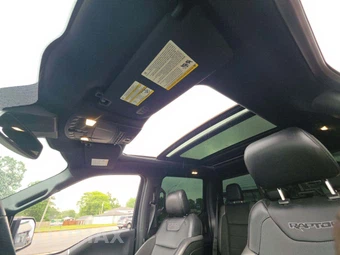 2019 Ford F-150 Raptor Crew Cab Short Bed - miniatura 11