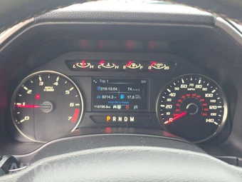 2019 Ford F-150 Raptor Crew Cab Short Bed - miniatura 12