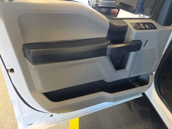2019 Ford F-150 XL Crew Cab Medium Bed - miniatura 9