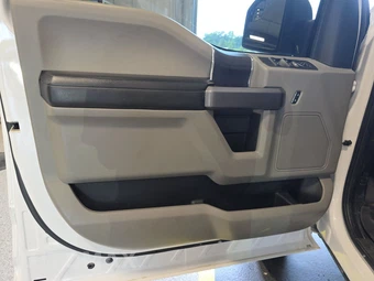 2019 Ford F-150 XLT Crew Cab Medium Bed - miniatura 9